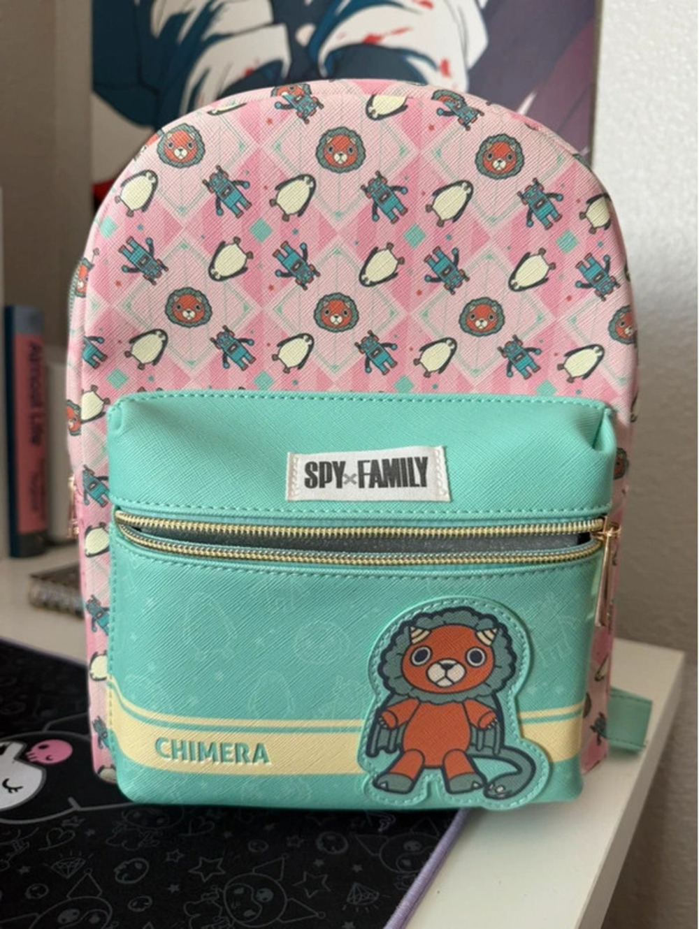 SpyxFamily Bag & Manga bundle